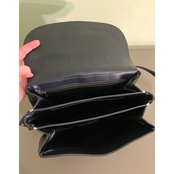 Nuova Capica accordion style adjustable strap shoulder bag - Picture 6 of 15